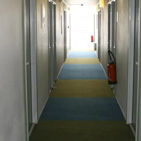 Ibis Budget 2*